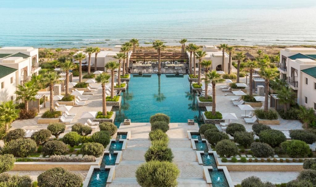Four Seasons Hotel Tunis gardens and pool facing the sea